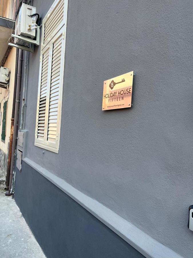 Holiday House Fifteen Catania Exterior photo